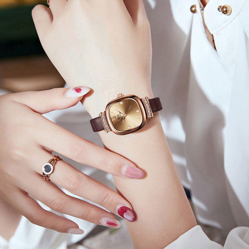 Women's Rose Gold Square Watch - Luxury Watch With Leather Strap 评论和价格