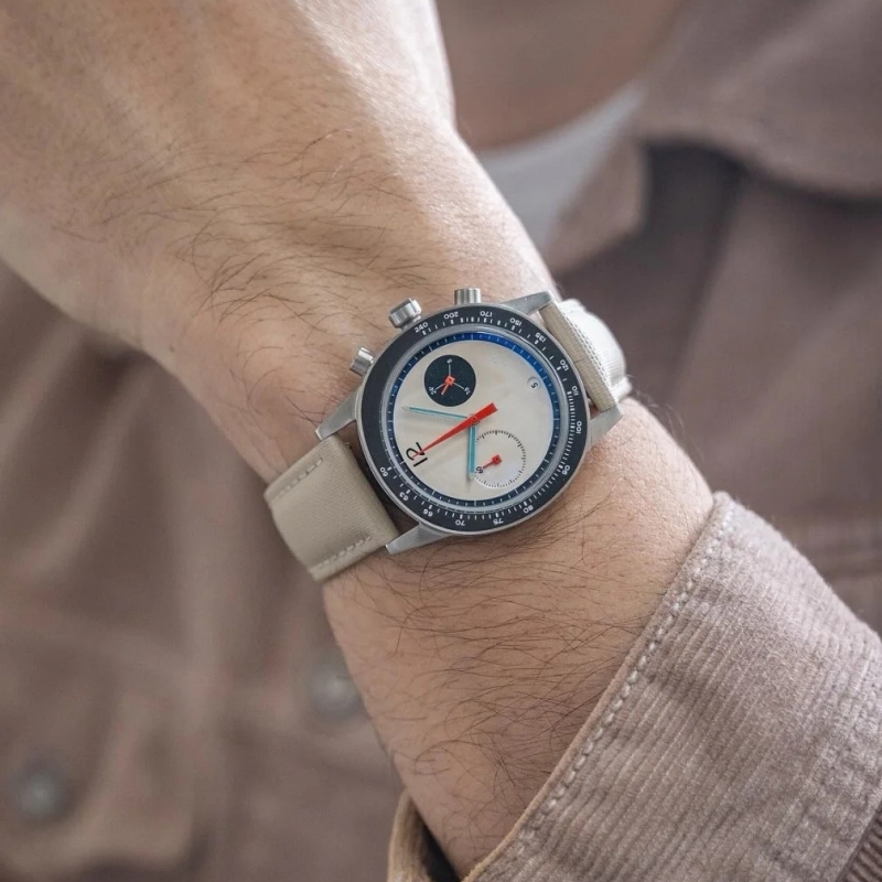 CILOA New Simple Watch Men's L - Luxury Watch Hublot 评论和价格