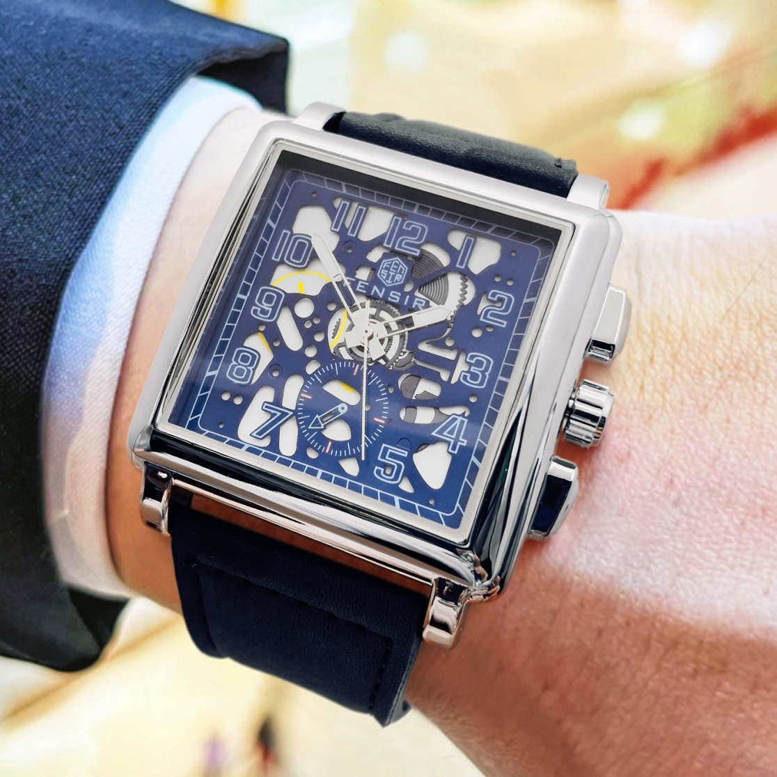 A Popular Foreign Trade Item:  - Luxury Watch Trading 评论和价格