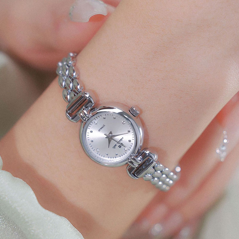 2024 New Luxury Ice Blue Silve - Luxury Watch With Leather Strap 评论和价格