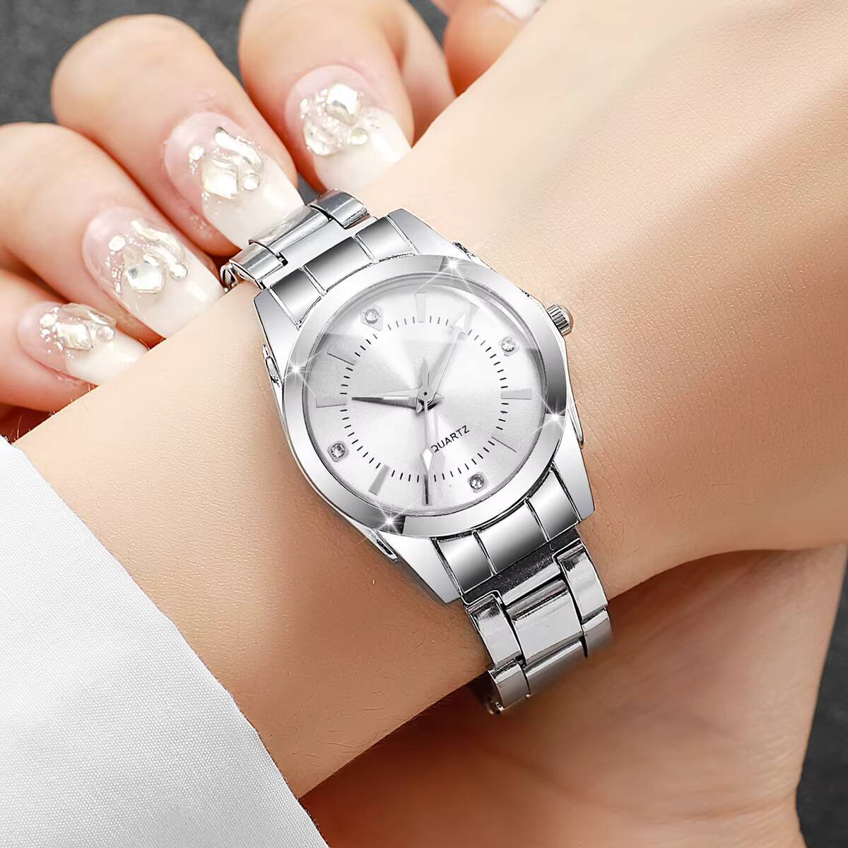 Luxury Rhinestone Women Watche - Luxury Watch Case Travel 评论和价格